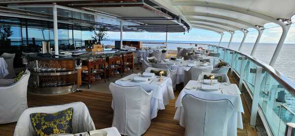 Seabourn Encore & Ovation - Solis 3.jpg